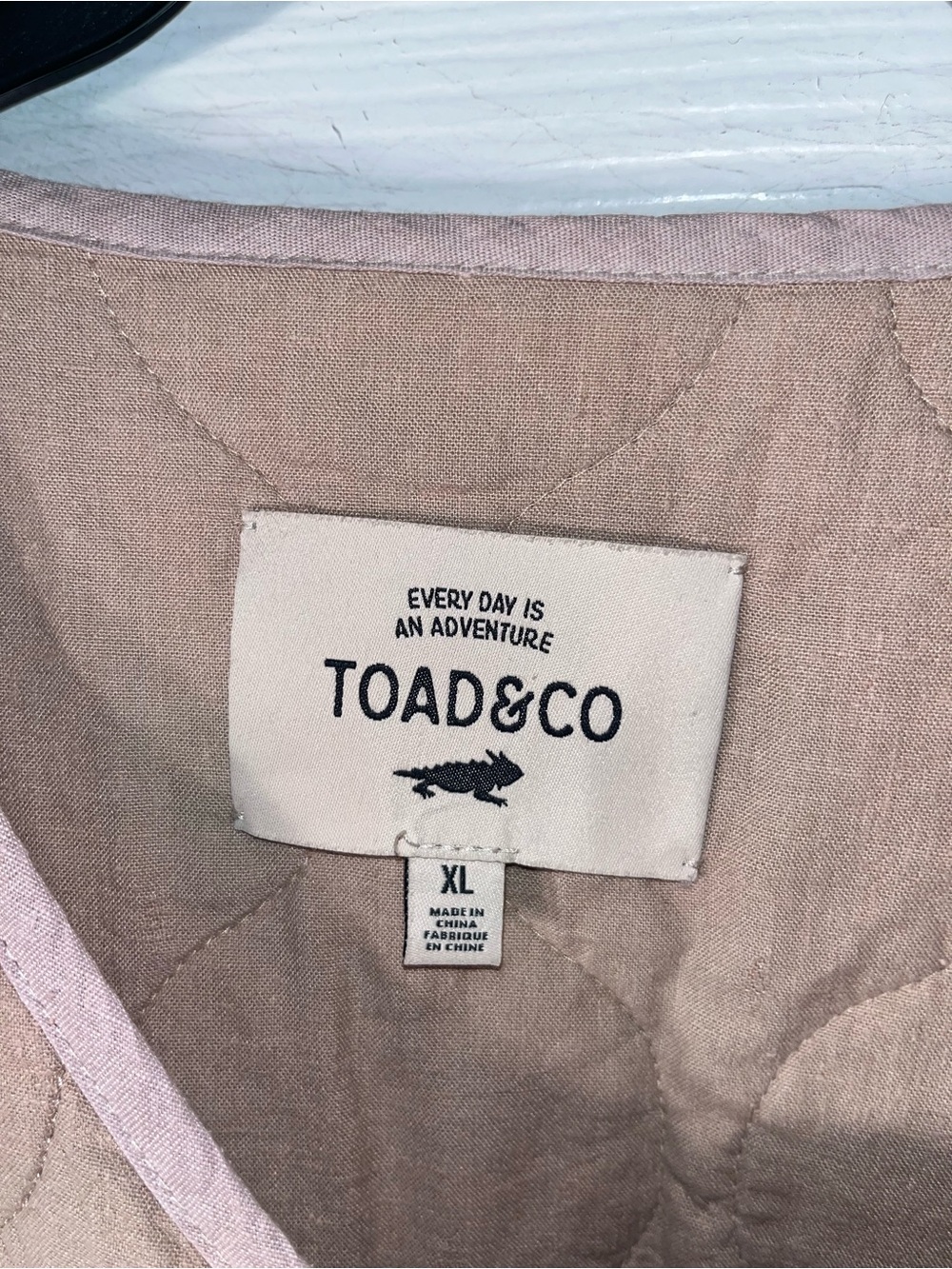 Women’s Toad&Co Sunhemp Quilted Jacket- Oatmeal Size XL Hemp Button - Picture 3 of 6